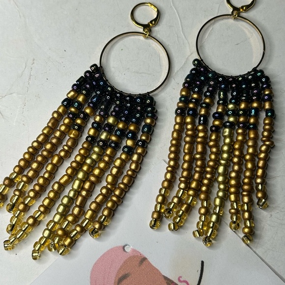 Chic Gold and Black Beaded Earrings - Picture 2 of 3